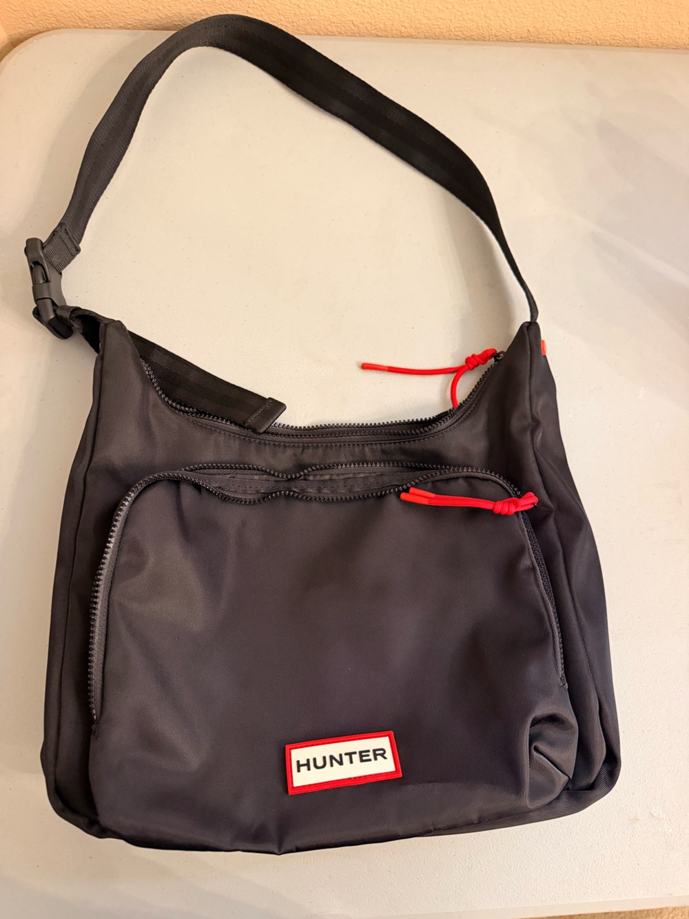 Hunter Black Commute Messenger Bag